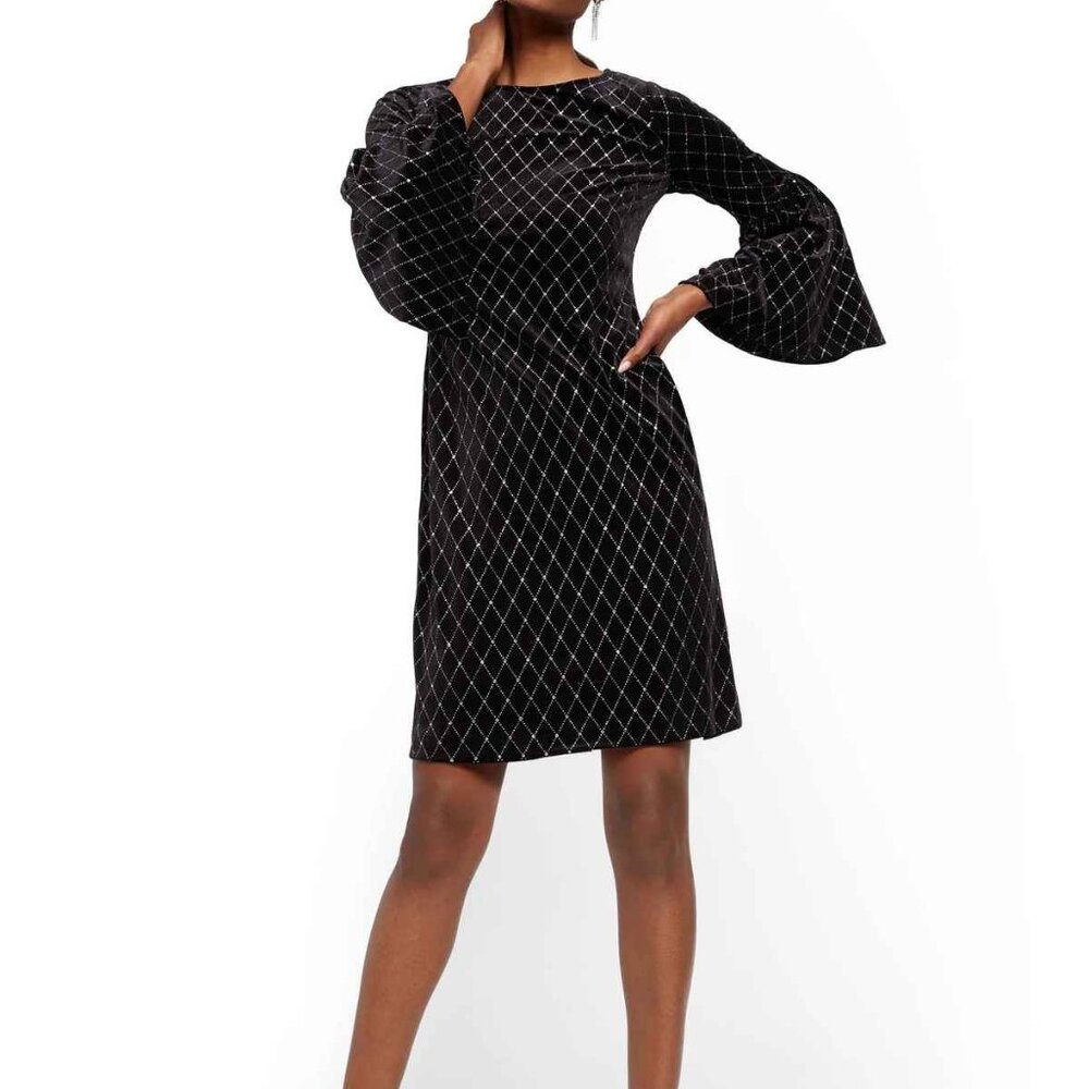 NY & C XL Black & Silver Polyester Velvet Bell Sleeve Stretch Shift Dress NWOT